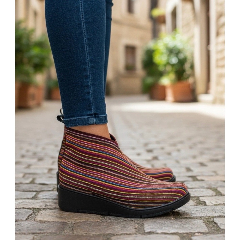 Bernie Mev Maile Womens Multi Color Striped Elastic Wedge Ankle Booties Size 39